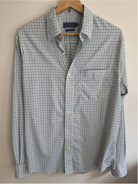 Biltmore Men's Plaid Button Down Shirt Medium Nylon Stretch Multicolor EUC